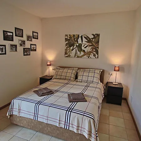 Magnific Holiday In Marche With Pool Prázdninový dům *
