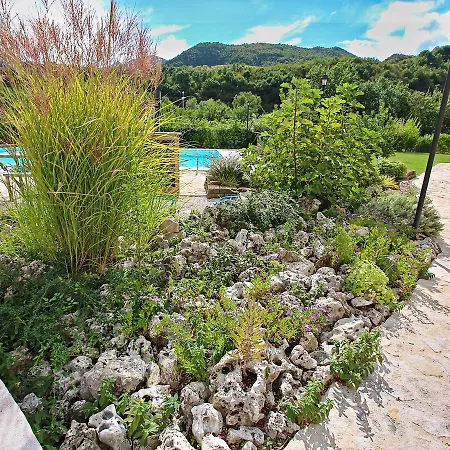 Magnific Holiday In Marche With Pool Piobbico