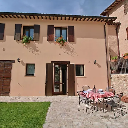 Prázdninový dům Magnific Holiday In Marche With Pool *